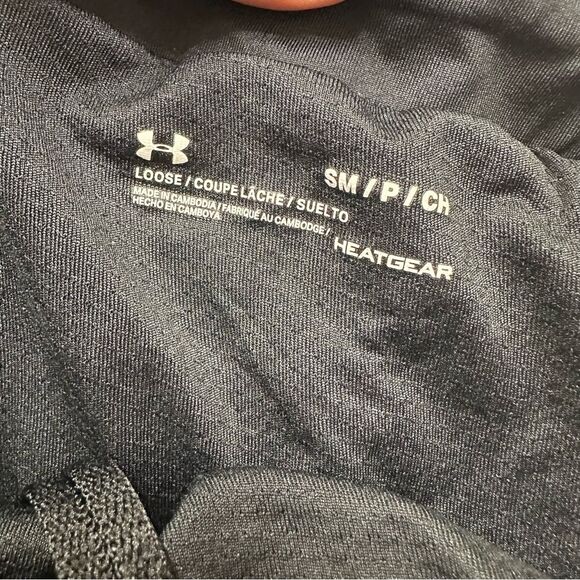 UNDER ARMOUR women's FLY SHORTS - BLACK/WHITE size small - Picture 6 of 7